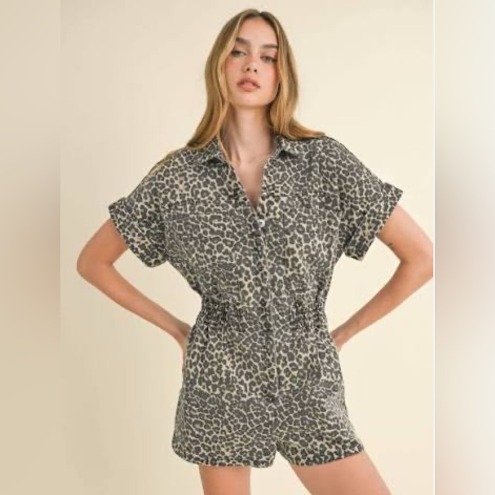 NEVER BEEN WORN!!!!! Cheetah Denim Romper
